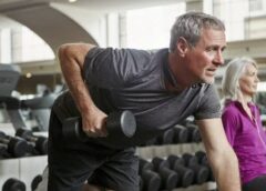 Gimnasios después de los 50: la fuerza y la salud ganan terreno frente a la estética